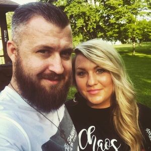 Meet your Posher, Leslie